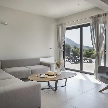 Sun N Sea Kefalonia * Livathos (Kefalonia)